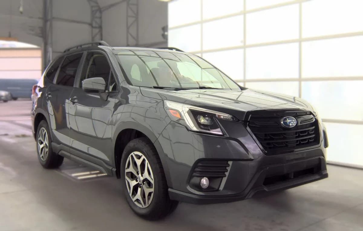2022 SUBARU FORESTER Premium 4