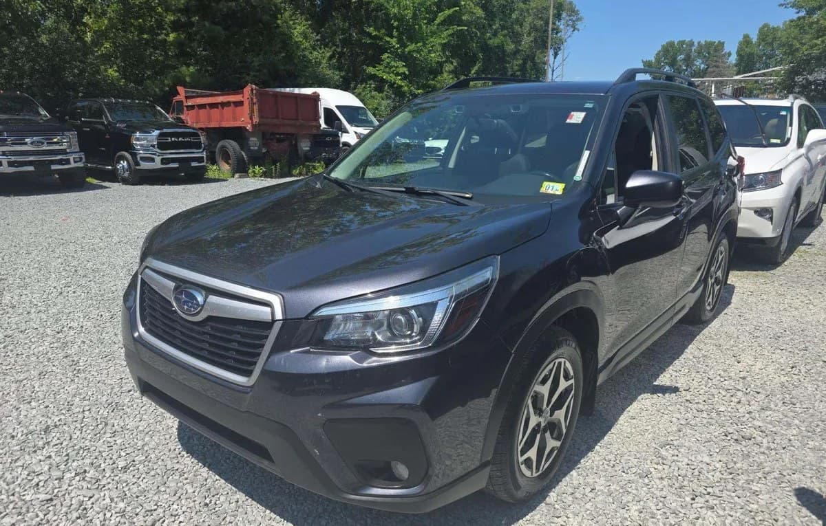 2019 SUBARU FORESTER Premium 2