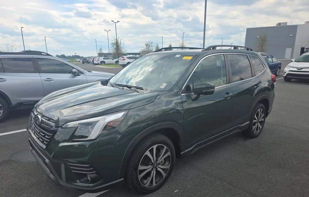 2023 SUBARU FORESTER LIMITED