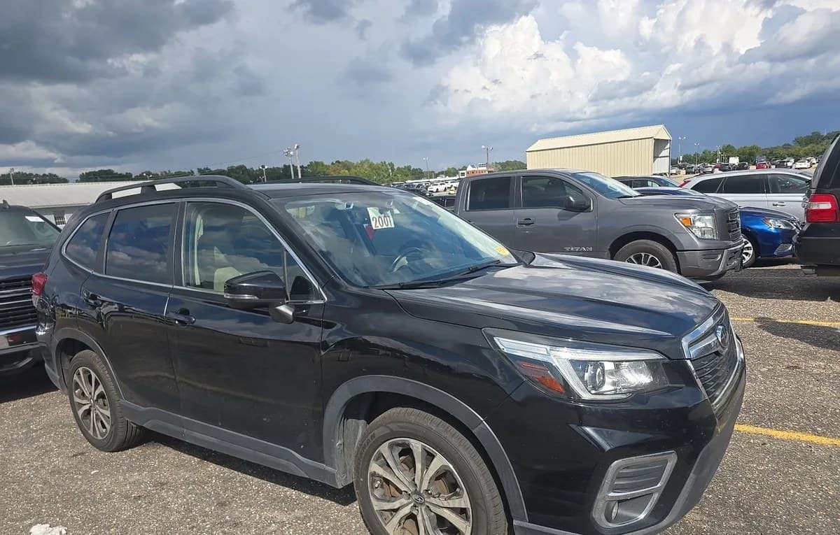 2019 SUBARU FORESTER Limited 3