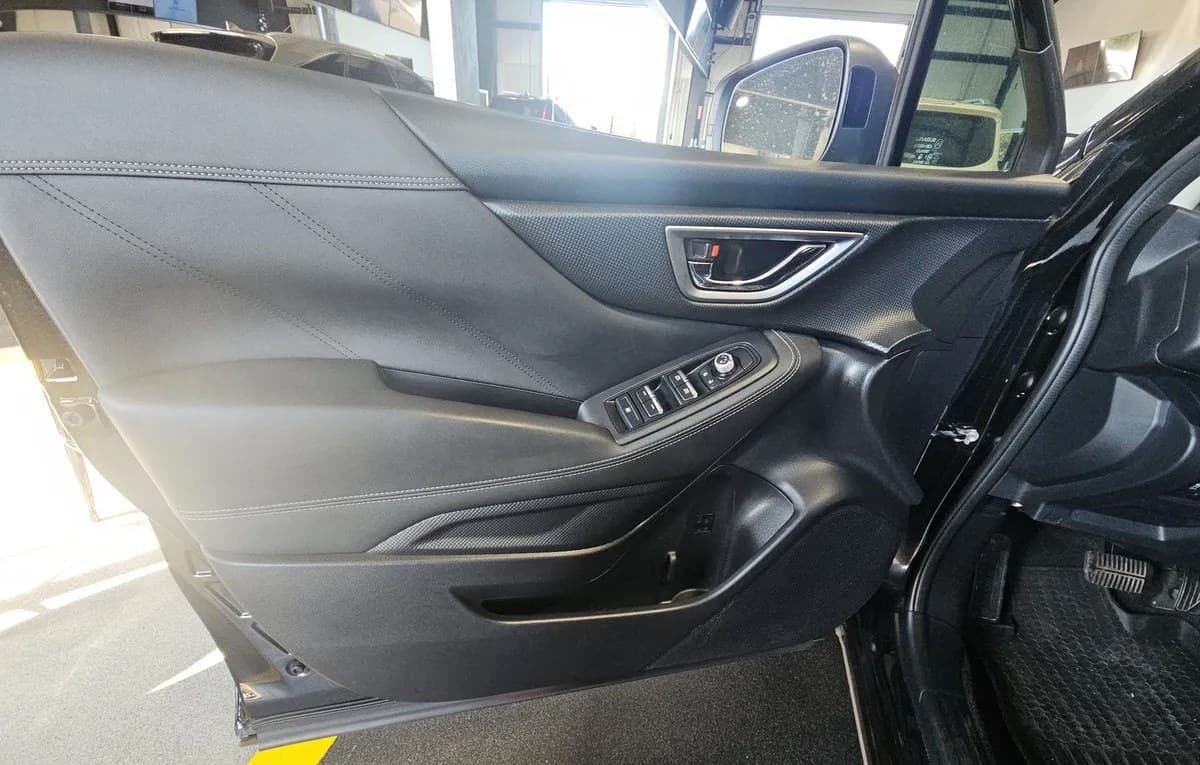 2019 SUBARU FORESTER Limited 6
