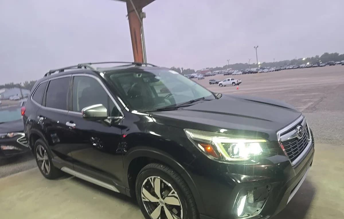 2019 SUBARU FORESTER Touring 4