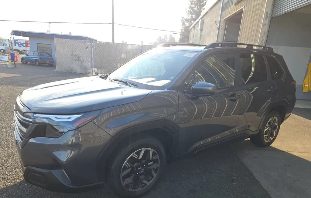 2025 SUBARU FORESTER PREMIUM