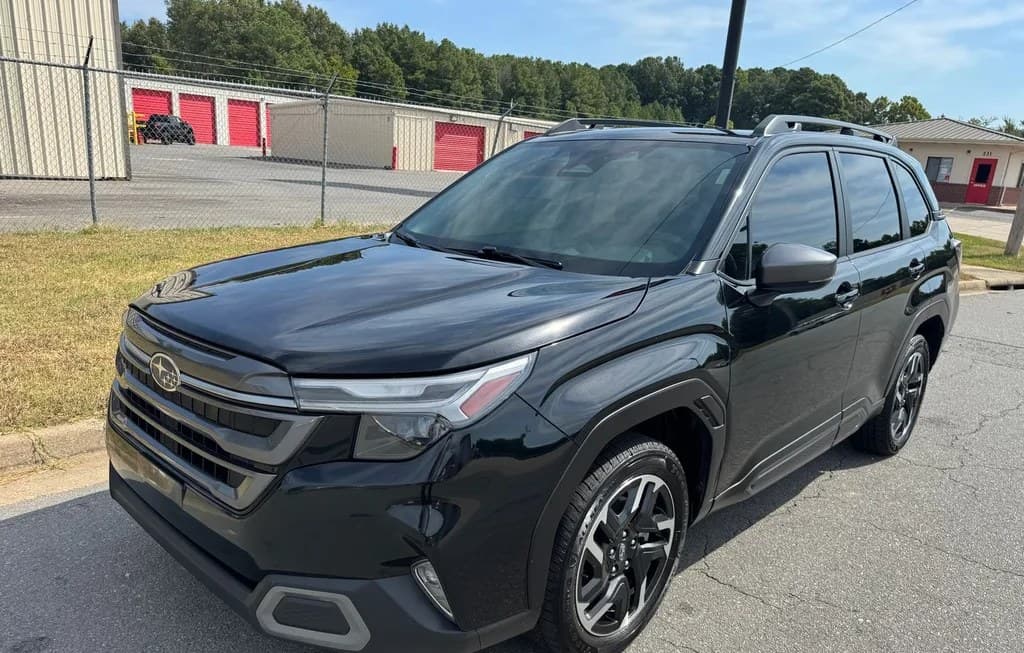 2025 SUBARU FORESTER LIMITED 1