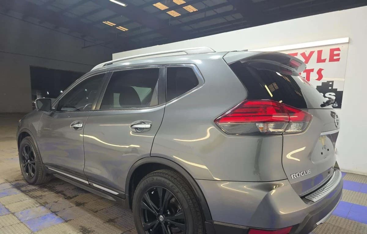 2017 NISSAN ROGUE SL 3