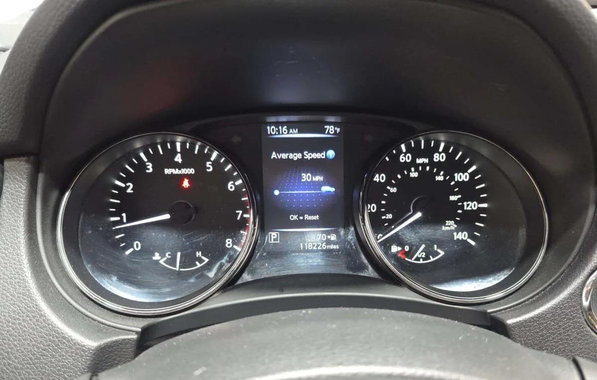 2017 NISSAN ROGUE SL 6