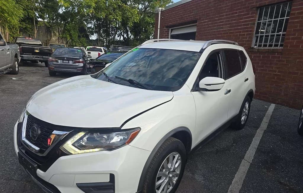2020 NISSAN ROGUE SV
