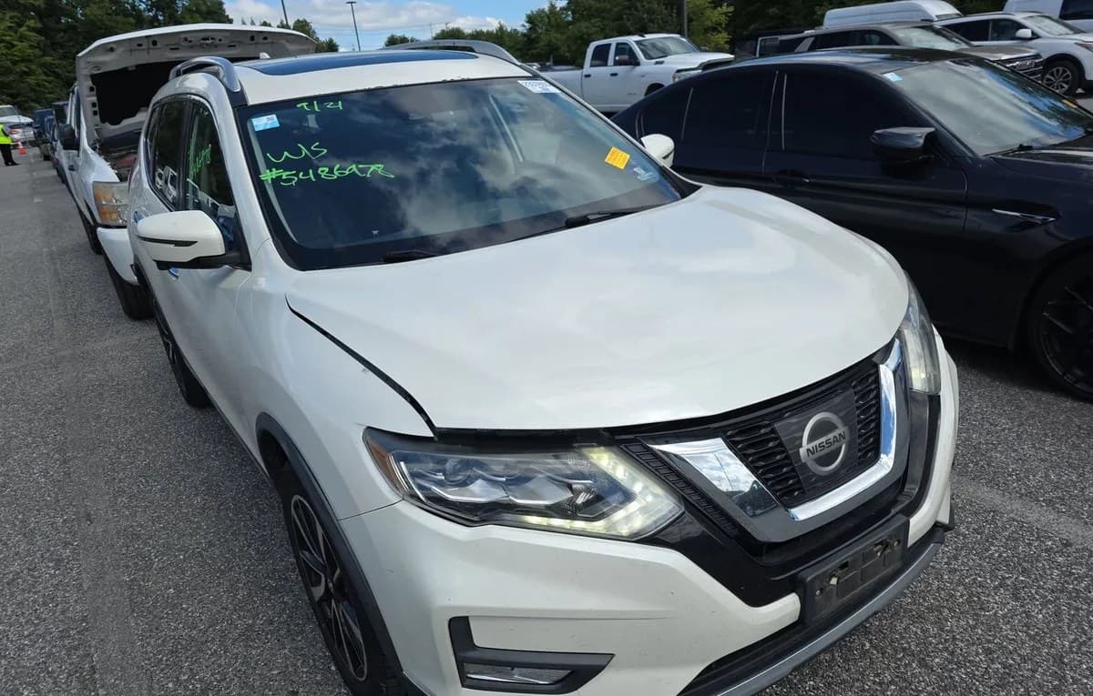 2017 NISSAN ROGUE SL 3
