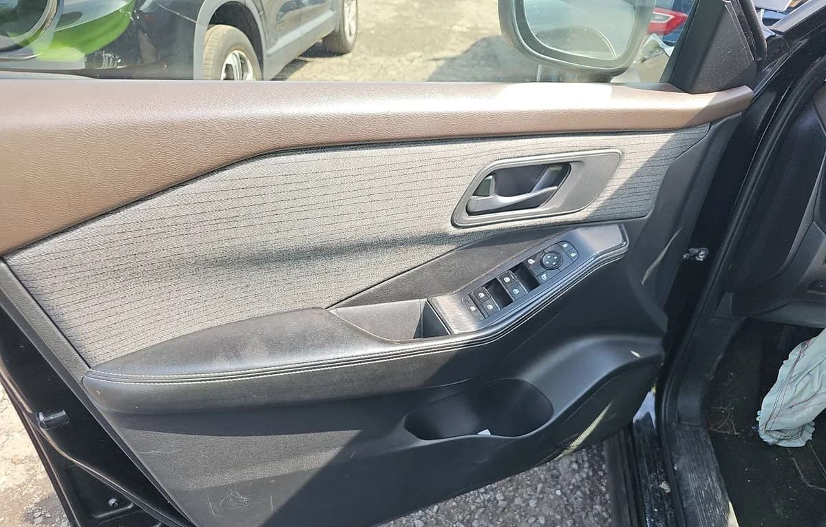 2021 NISSAN ROGUE S 6