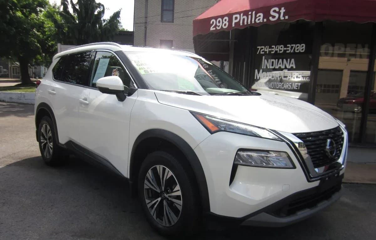 2021 NISSAN ROGUE SV 3