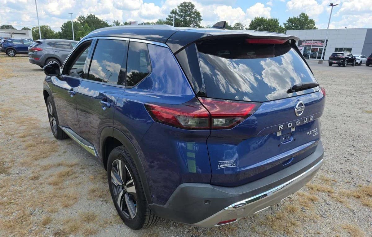 2021 NISSAN ROGUE Platinum 3