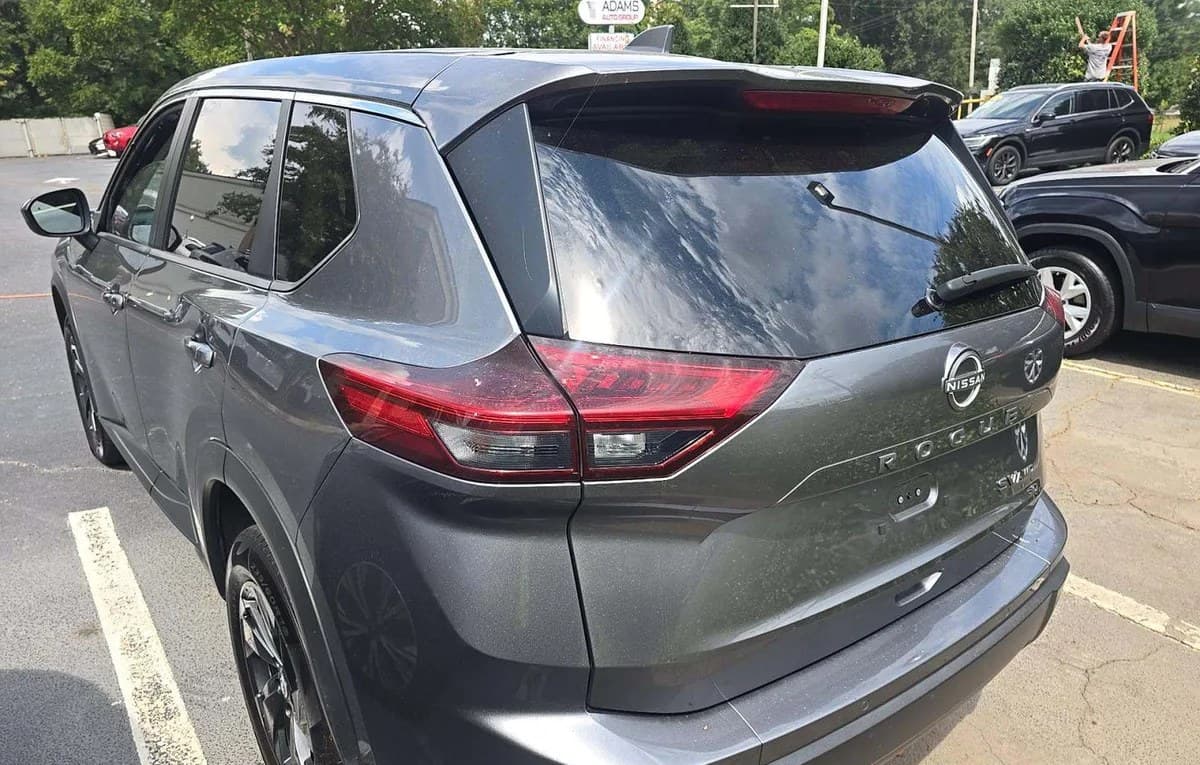 2024 NISSAN ROGUE SV 3