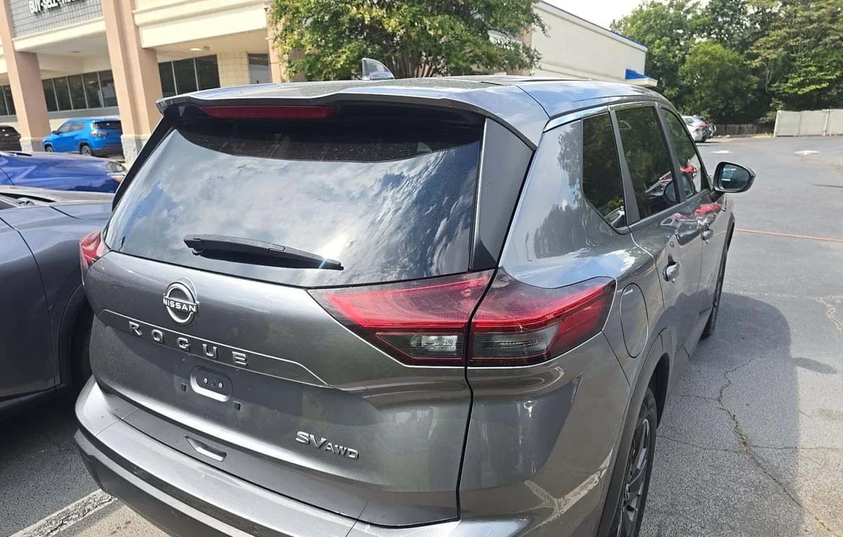 2024 NISSAN ROGUE SV 4