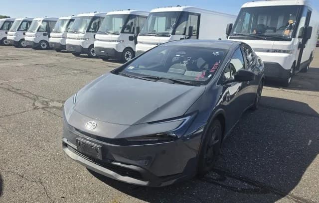 2023 TOYOTA PRIUS LE