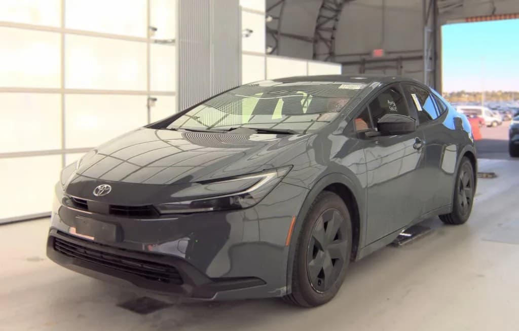 2023 TOYOTA PRIUS LE