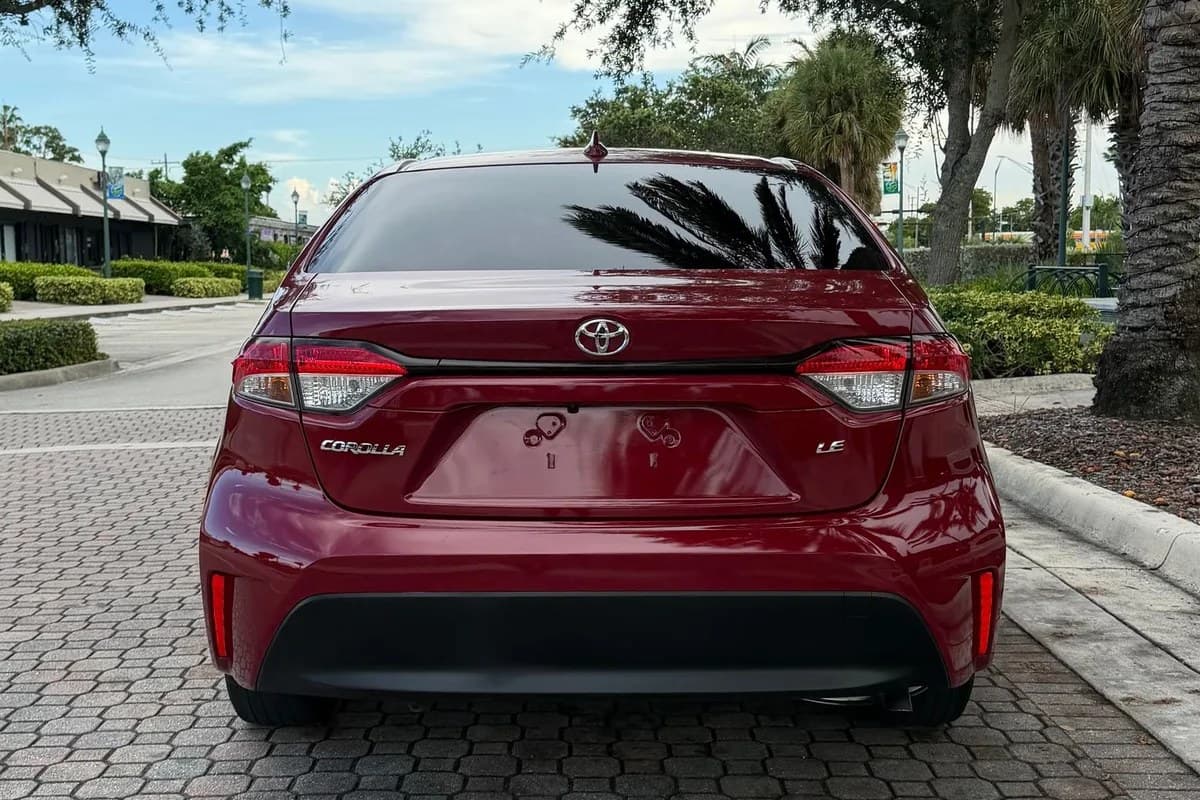 2023 TOYOTA COROLLA LE 5