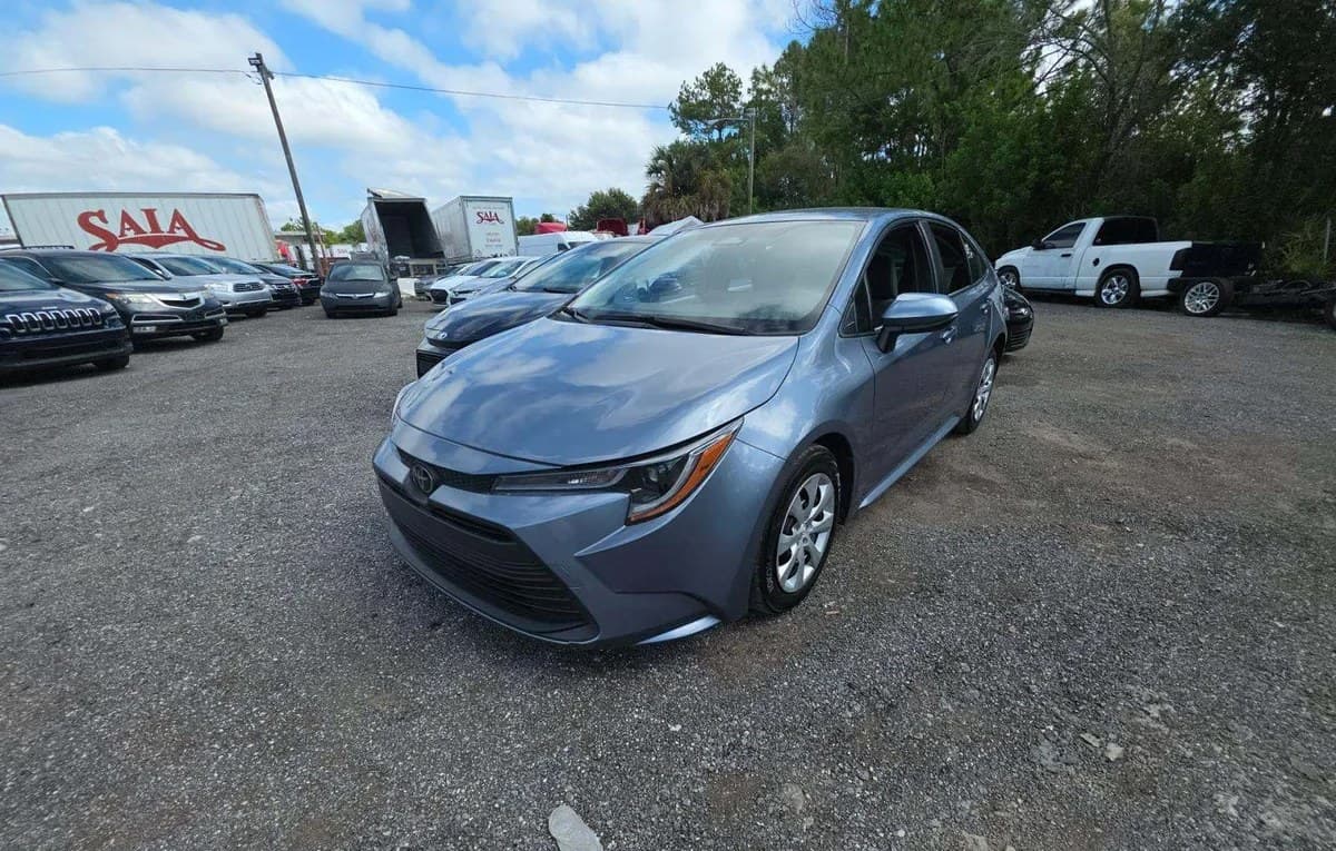 2023 TOYOTA COROLLA LE 2