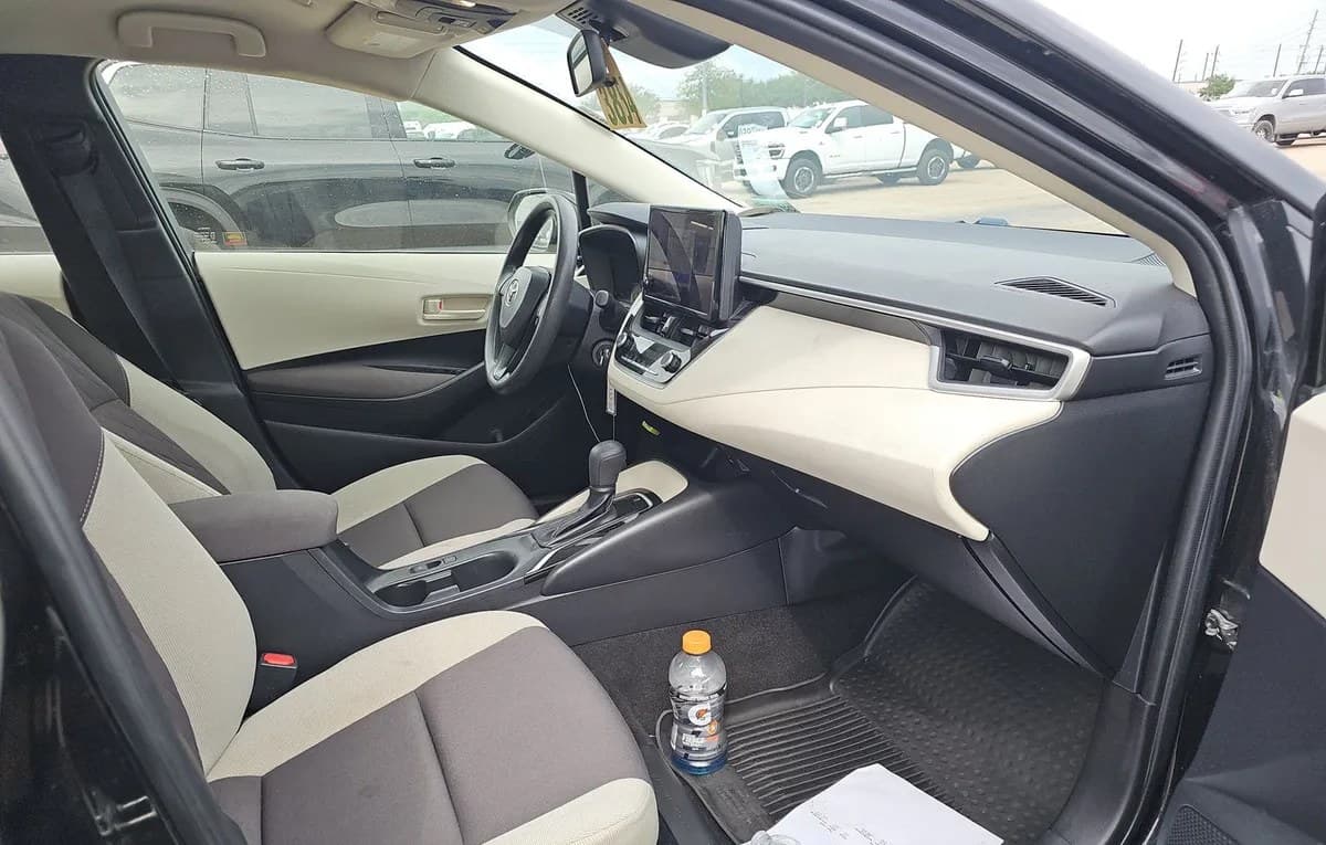 2023 TOYOTA COROLLA LE 5