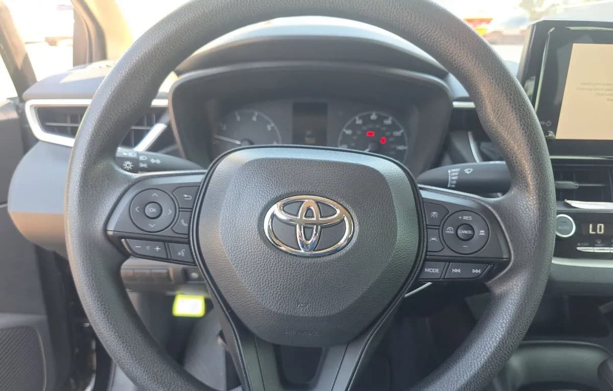 2024 TOYOTA COROLLA HYBRID LE 7