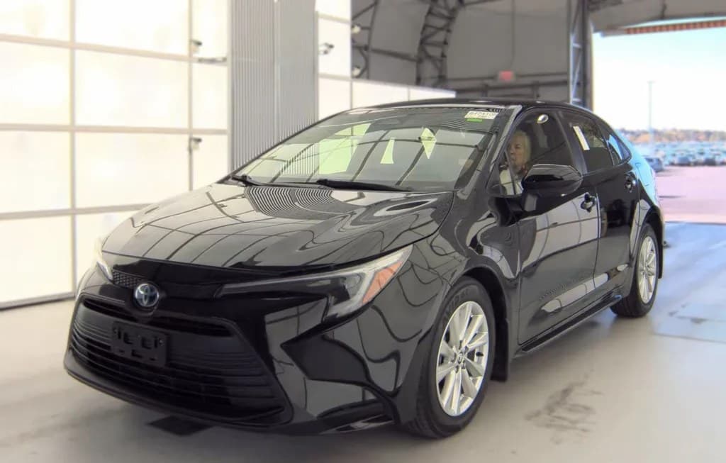 2023 TOYOTA COROLLA HYBRID LE SEDAN