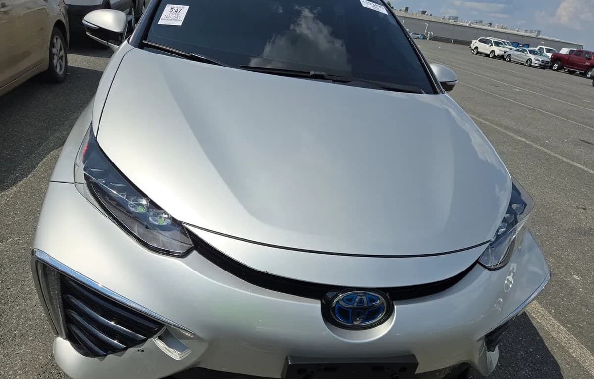 2019 TOYOTA MIRAI Base 3