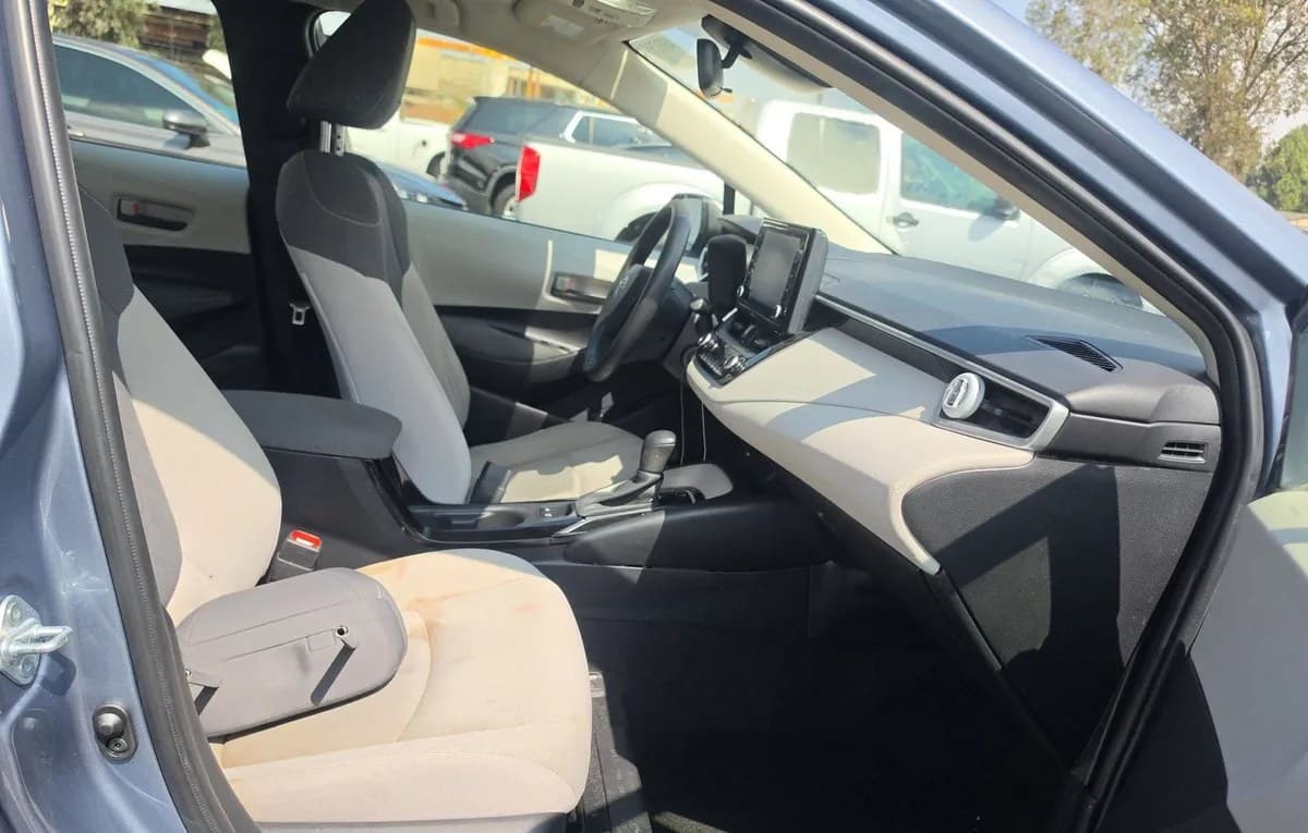 2022 TOYOTA COROLLA LE 5
