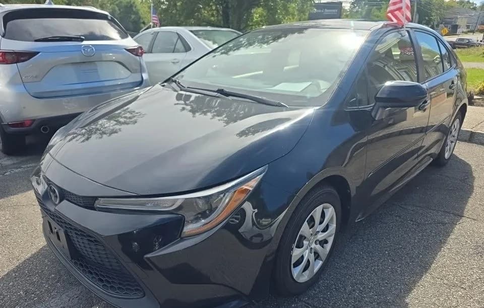 2021 TOYOTA COROLLA LE 2