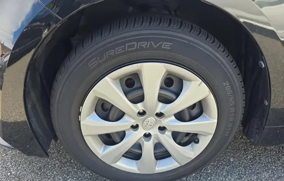2021 TOYOTA COROLLA LE 5