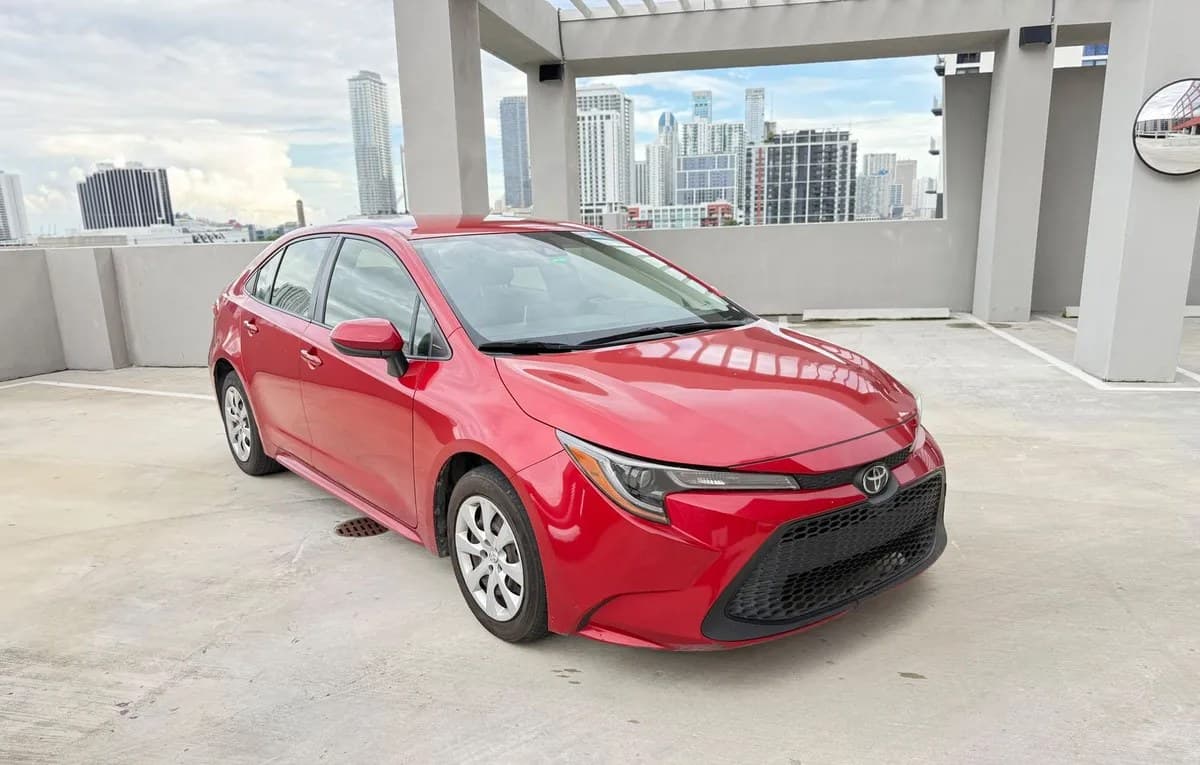 2021 TOYOTA COROLLA LE 3