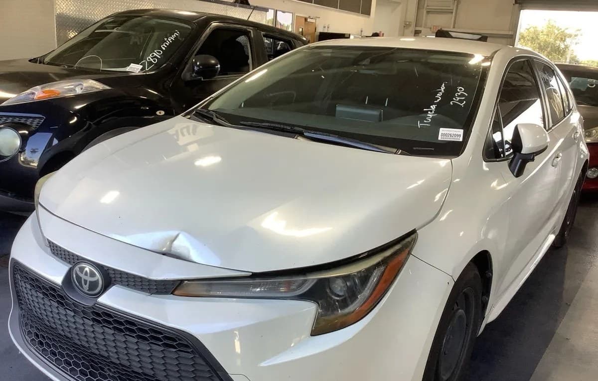 2021 TOYOTA COROLLA LE 2