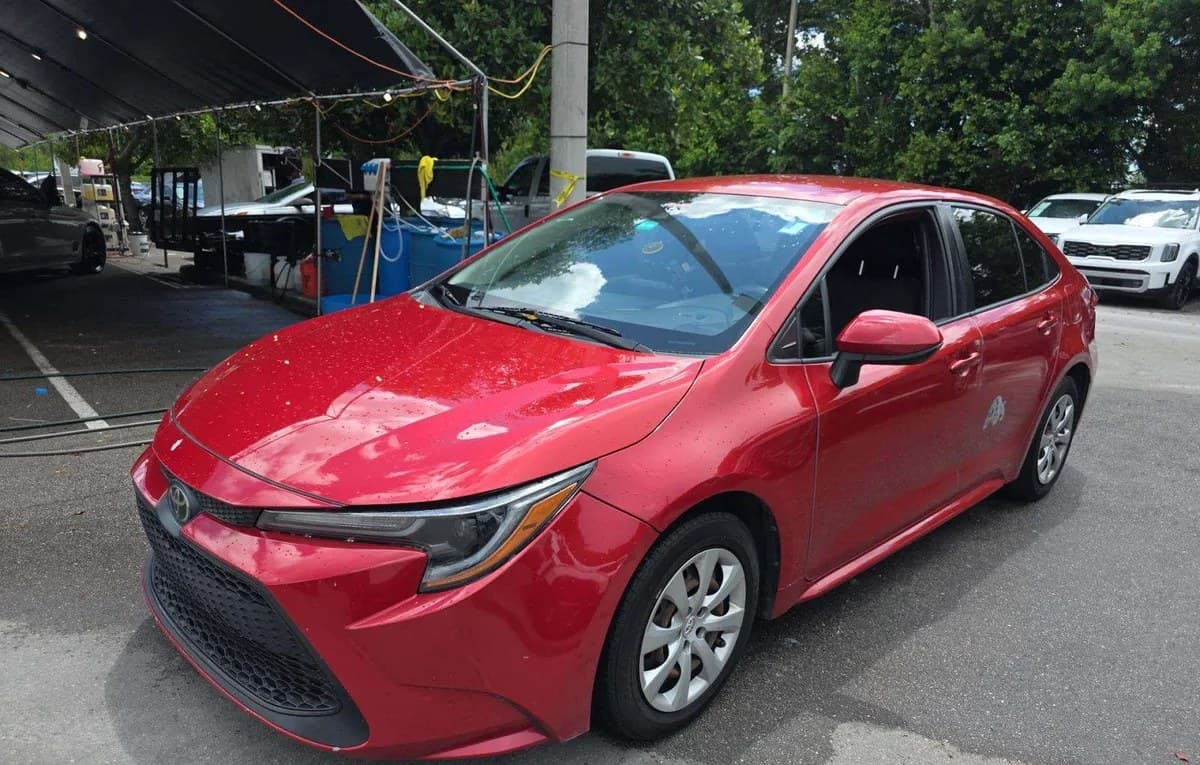 2021 TOYOTA COROLLA LE 2
