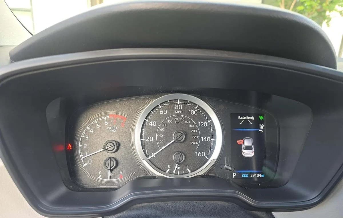 2021 TOYOTA COROLLA LE 6