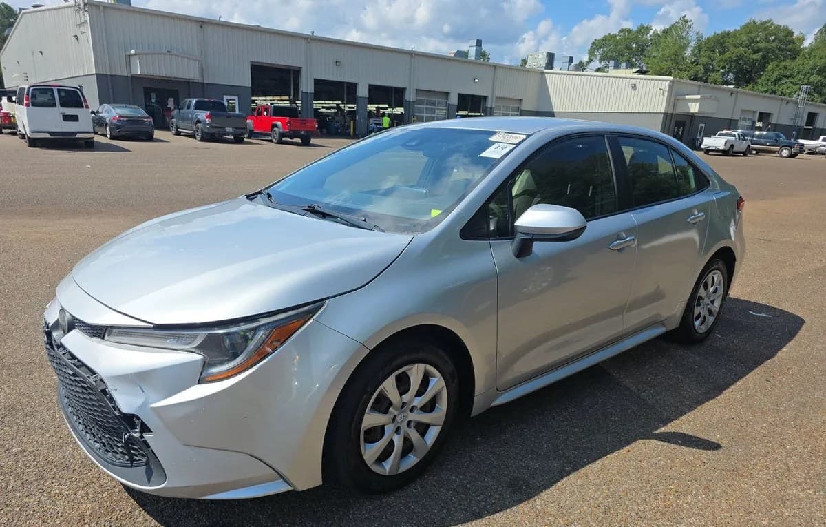 2020 TOYOTA COROLLA LE 2
