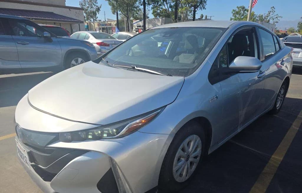 2021 TOYOTA PRIUS PRIME LE