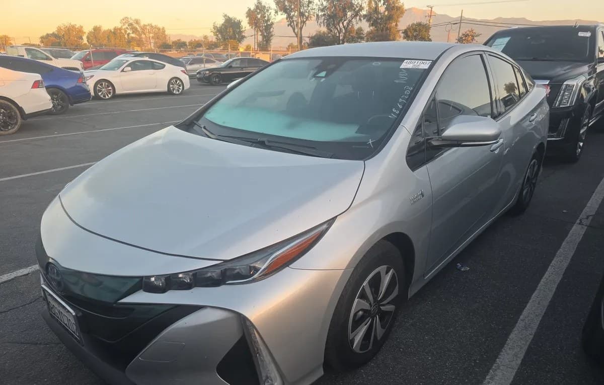 2018 TOYOTA PRIUS PRIME Plus 2