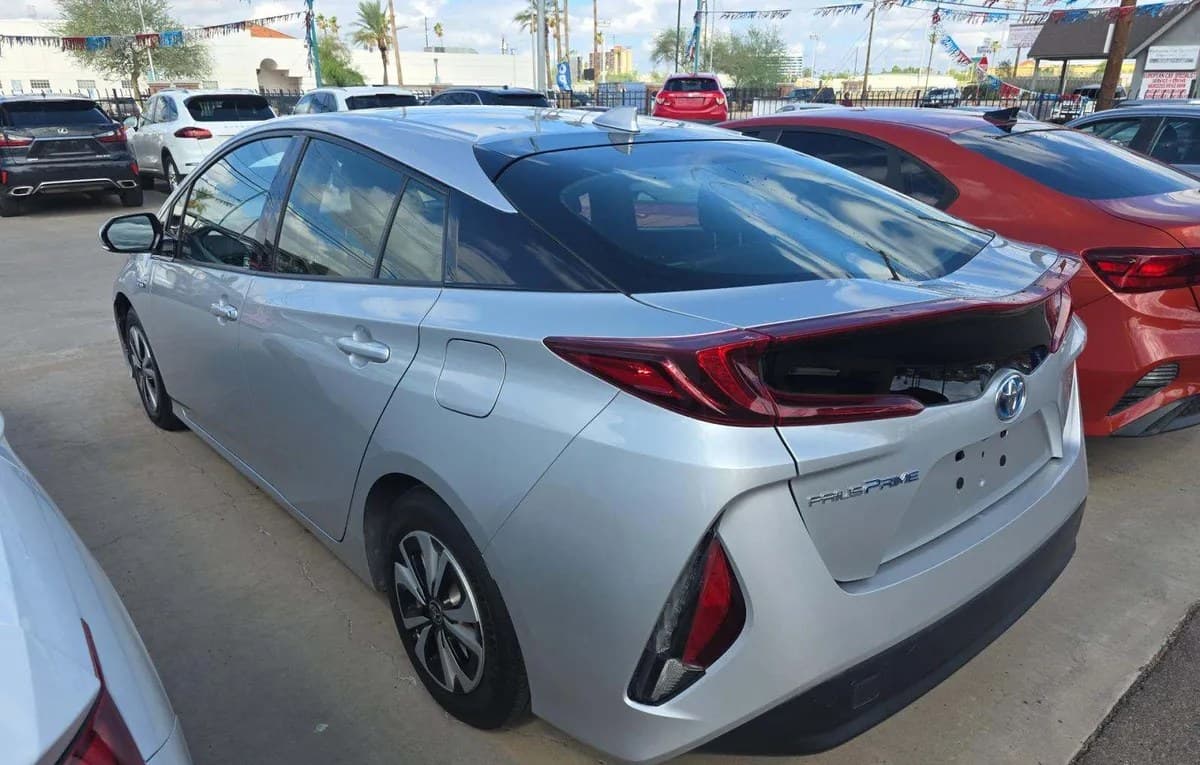 2018 TOYOTA PRIUS PRIME Plus 3