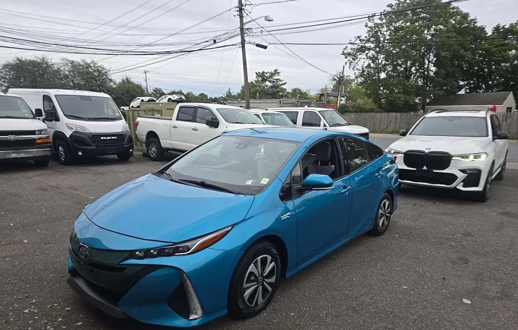 2017 TOYOTA PRIUS PRIME PLUS 1