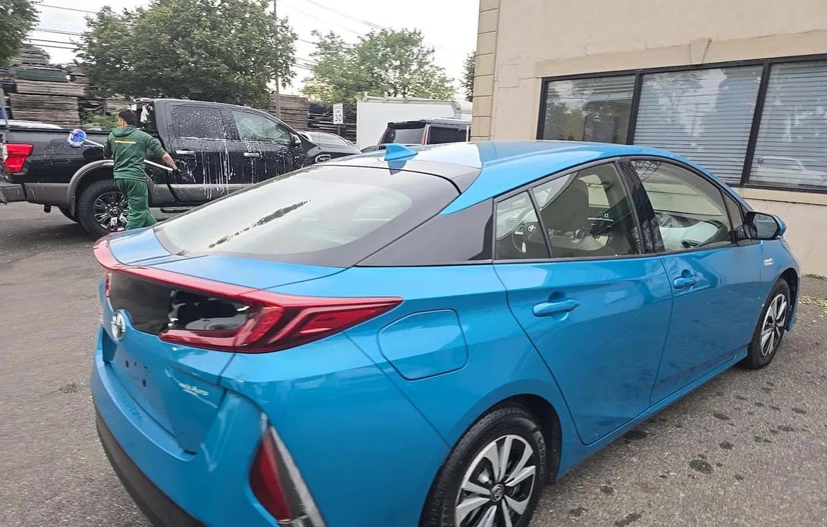 2017 TOYOTA PRIUS PRIME PLUS 4