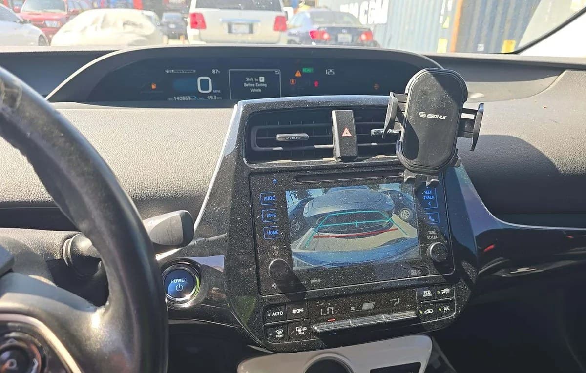 2019 TOYOTA PRIUS PRIME Plus 7