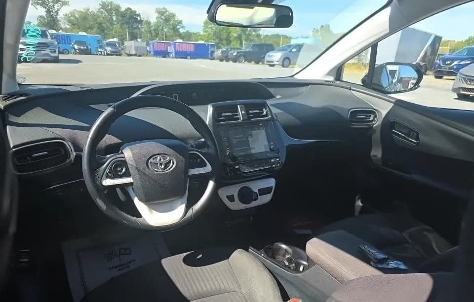 2017 TOYOTA PRIUS PRIME Plus 5