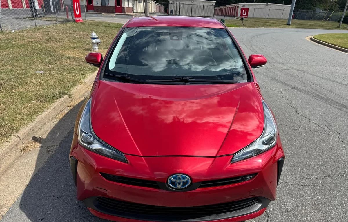 2020 TOYOTA PRIUS LE 2