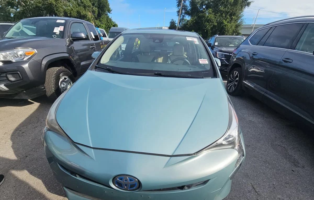 2017 TOYOTA PRIUS Four 3