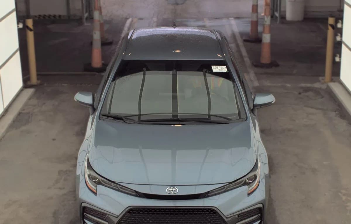 2021 TOYOTA COROLLA SE 3