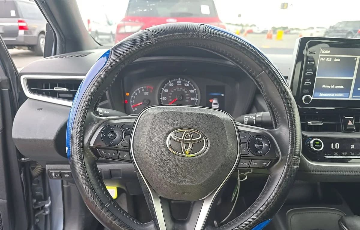 2020 TOYOTA COROLLA SE 7