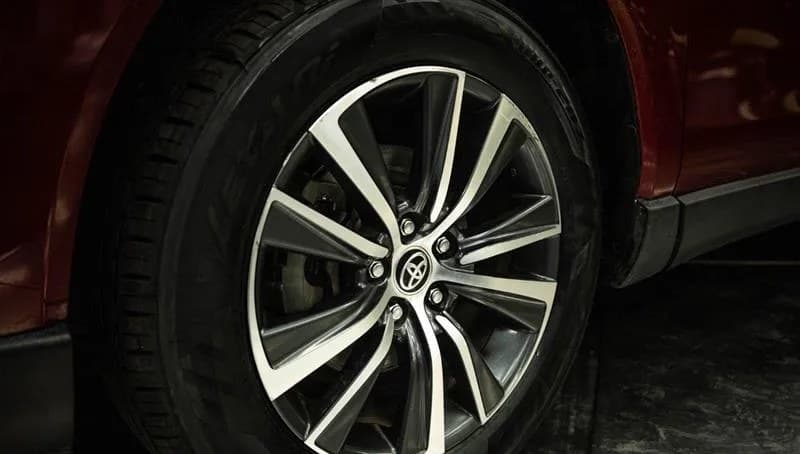 2021 TOYOTA VENZA LE 4