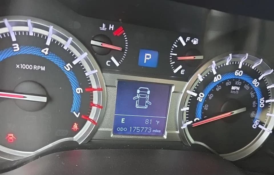 2018 TOYOTA 4RUNNER SR5 Premium 6