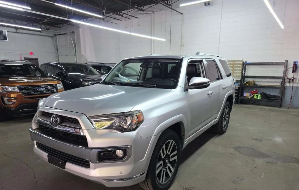 2017 TOYOTA 4RUNNER LIMITED