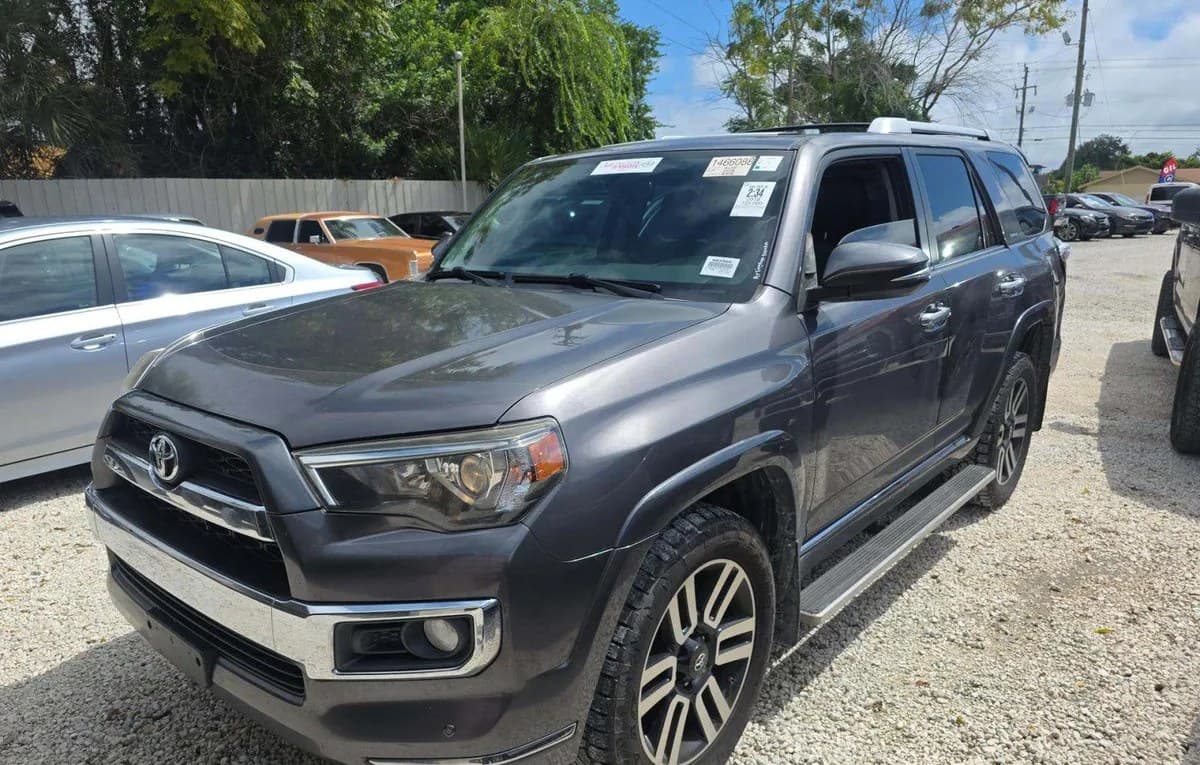 2018 TOYOTA 4RUNNER Limited 2
