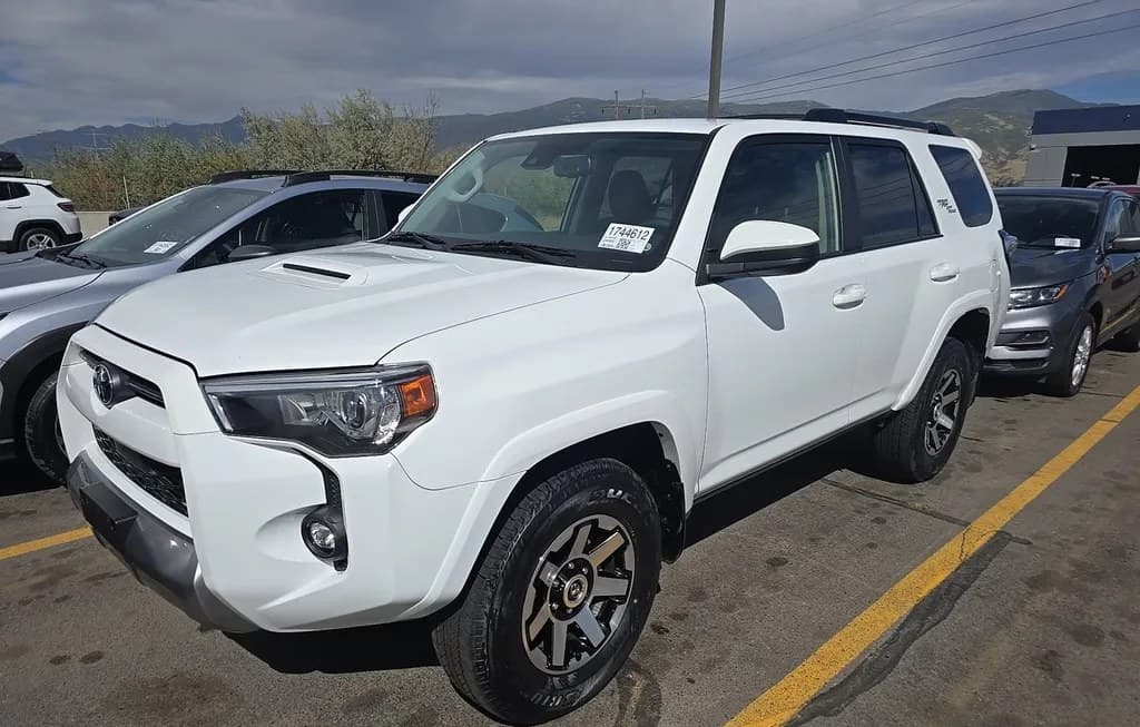 2024 TOYOTA 4RUNNER TRD OFF ROAD