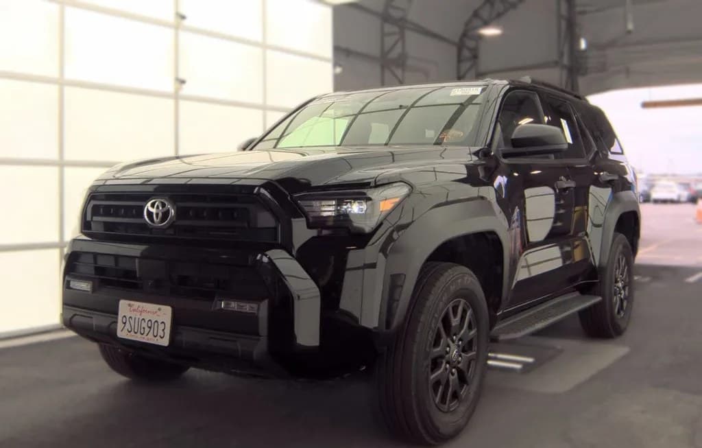 2025 TOYOTA 4RUNNER SR5